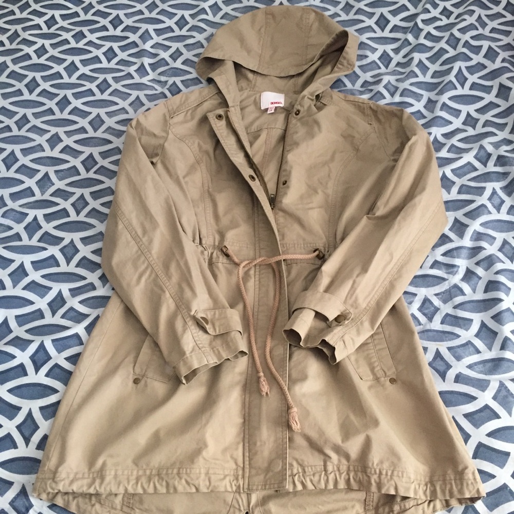 Long Fall Beige Jacket 🧥